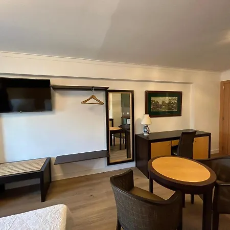 Discovery Guest house