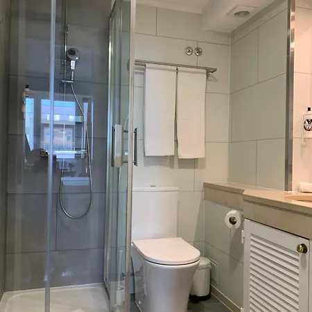 Discovery Guest house Carnaxide
