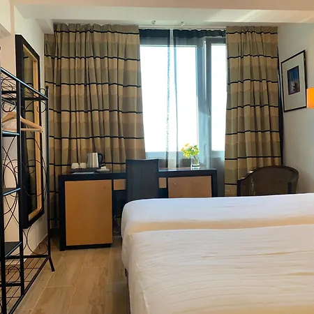 Guest house Discovery 3*