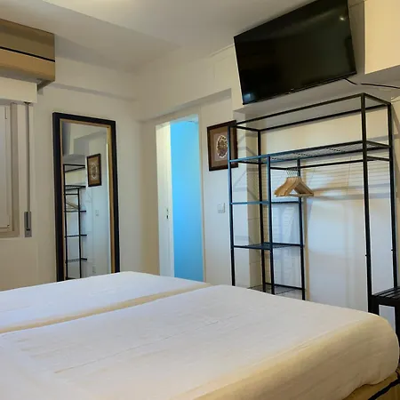 Discovery Πανσιόν 4*