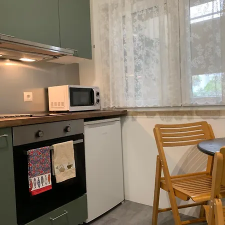 Konukevi Discovery 3*