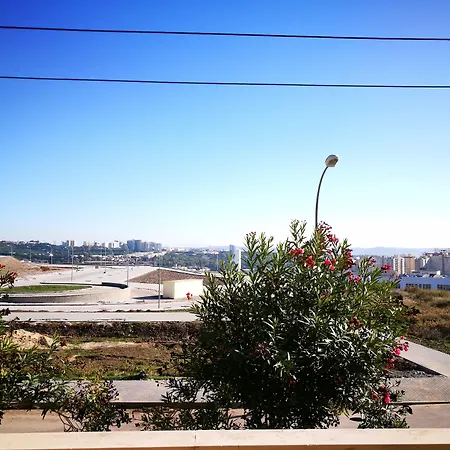 Discovery Konukevi Carnaxide