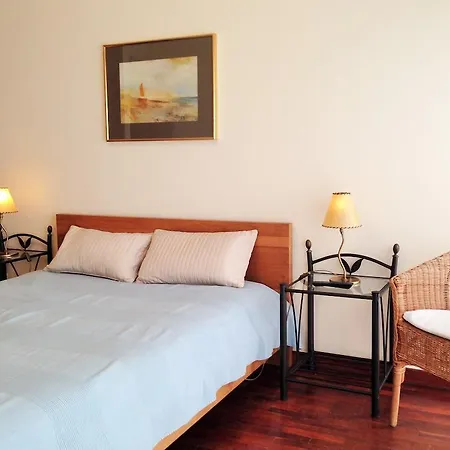 Guest house Discovery Carnaxide