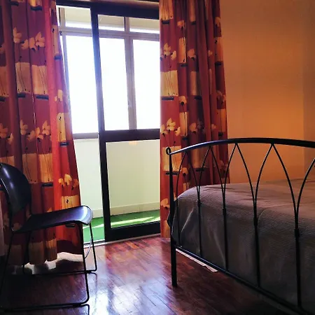 Discovery 3* Carnaxide