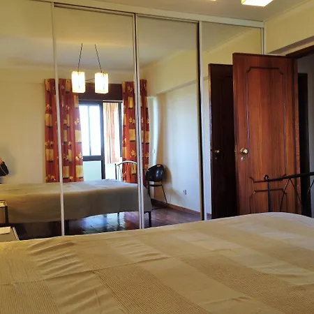 Discovery Guest house Carnaxide