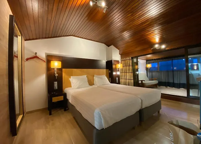 Πανσιόν Discovery 3*