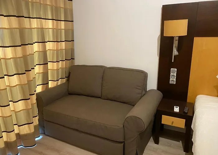 Πανσιόν Discovery 3*