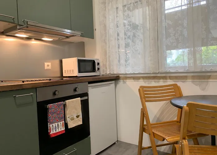 Πανσιόν Discovery 3*