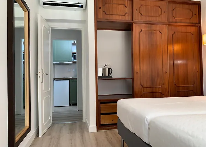 Πανσιόν Discovery Carnaxide