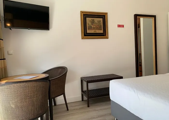 Discovery 3* Carnaxide