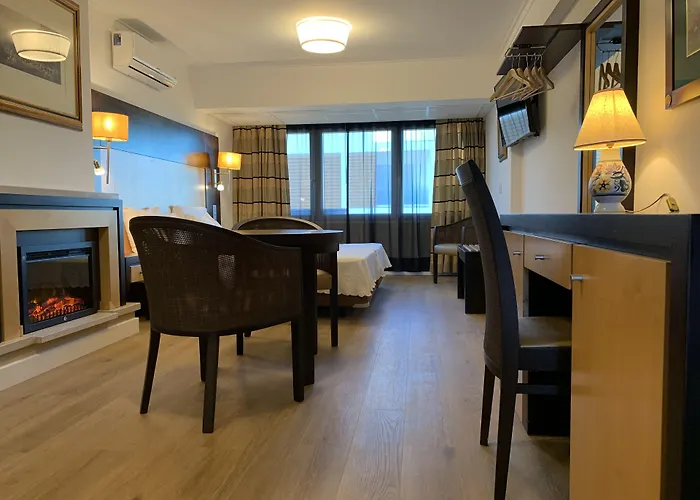 Πανσιόν Discovery Carnaxide